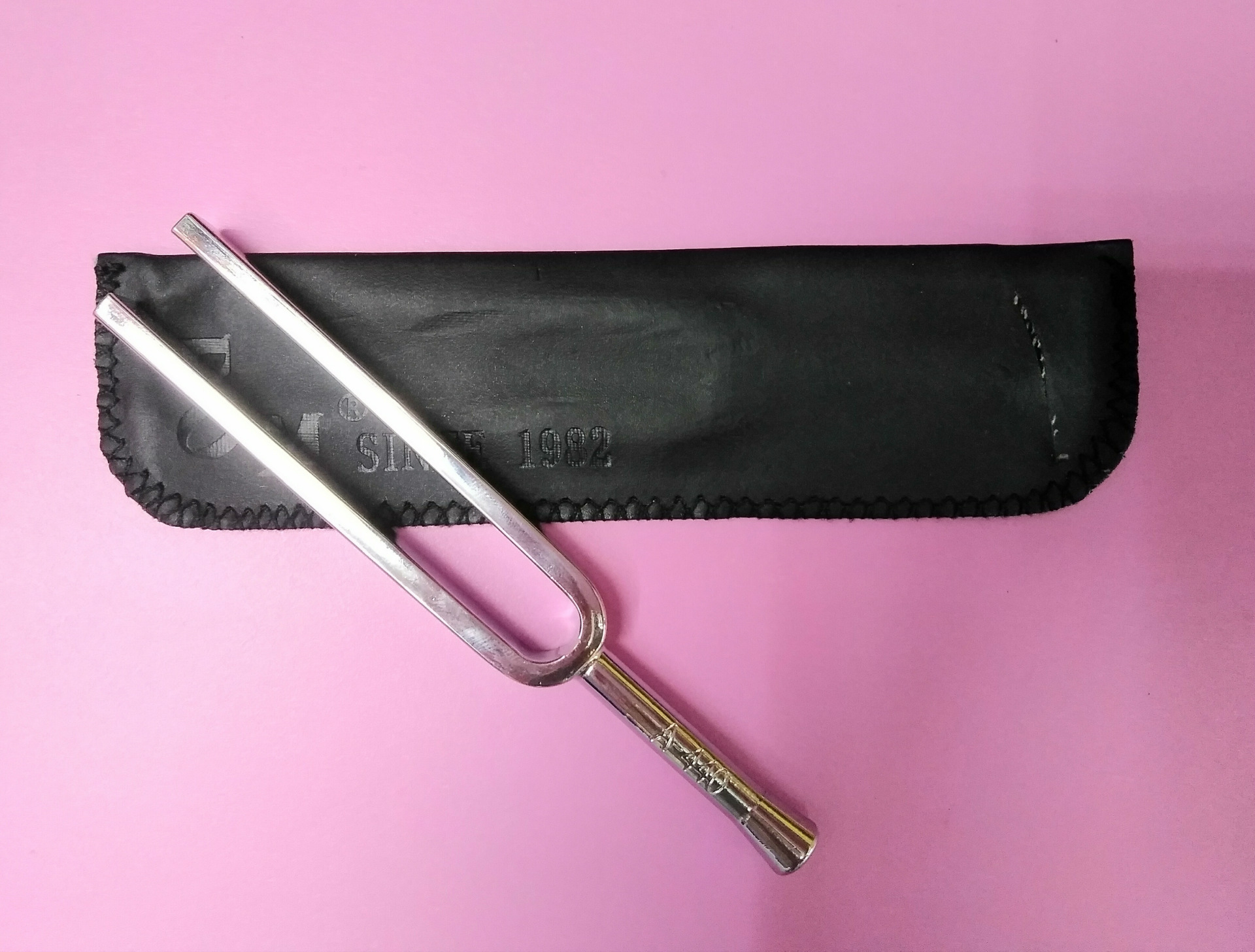 乐器调音标准音叉a音a调440hz方形音叉 小提琴钢琴调音音叉a-440