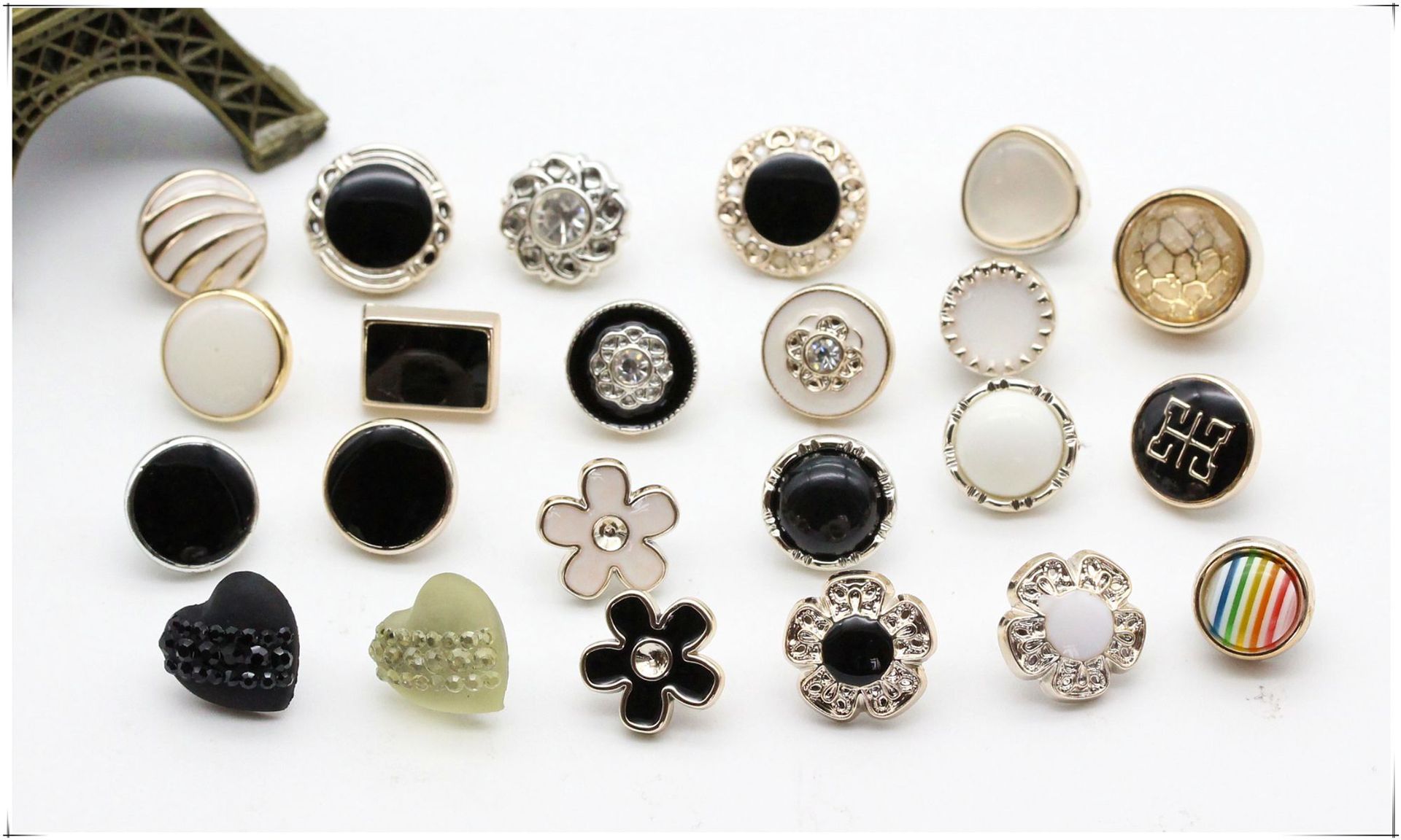 高档衬衫纽扣 男款女款通用衬衣扣 衣服装饰精致小扣纽扣扣子批发