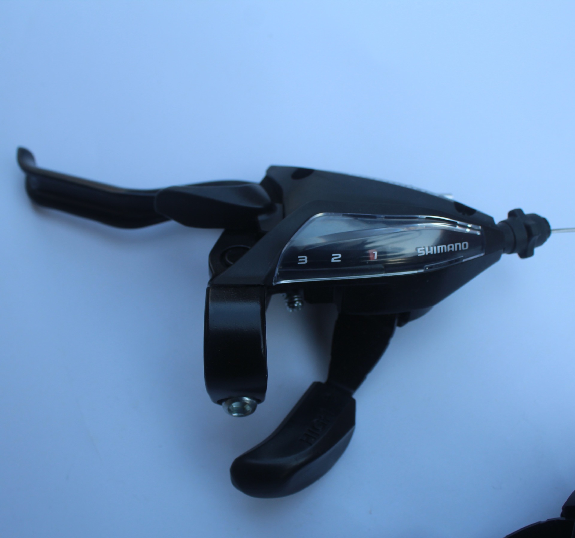 37kg一对 说 明: 适合前3档 后7速变速系统 最新款式禧玛诺7速/21速ef