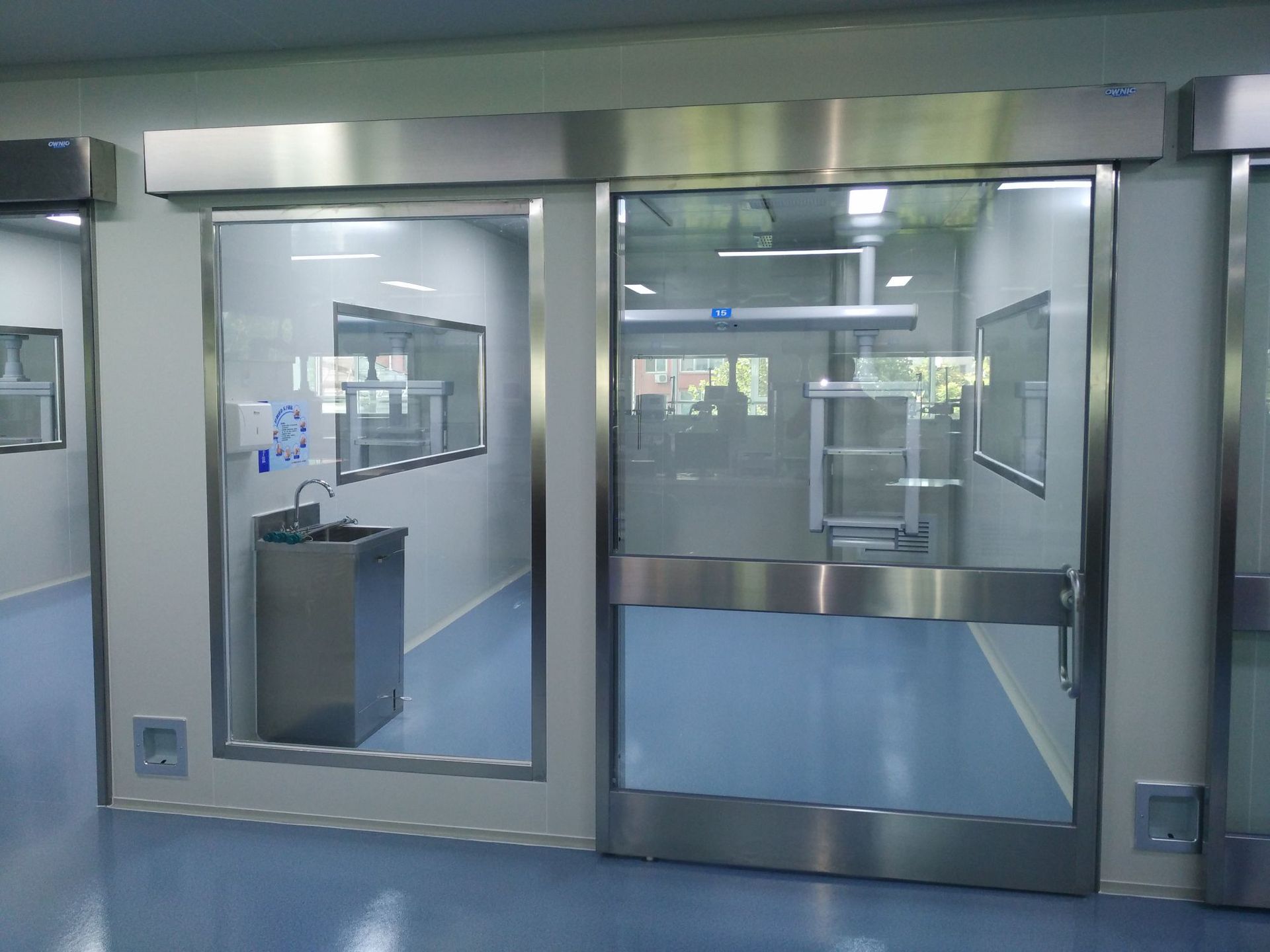 生产医用脚踏感应门 双开气密门 手术室气密门 不锈钢医院电动门