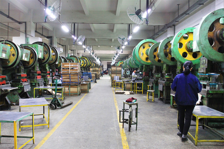 机箱五金冲压件加工 东莞五金冲压厂 五金产品定制加工