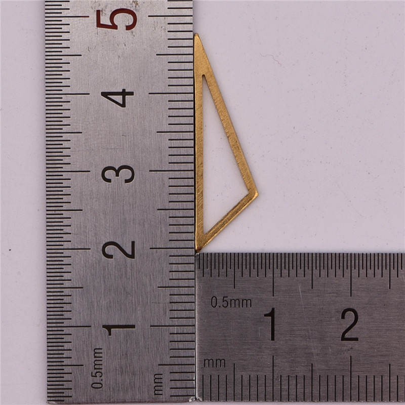 28*8*1mm空心斜三角形铜圈几何形状饰品配件原胚五金材料jh8093