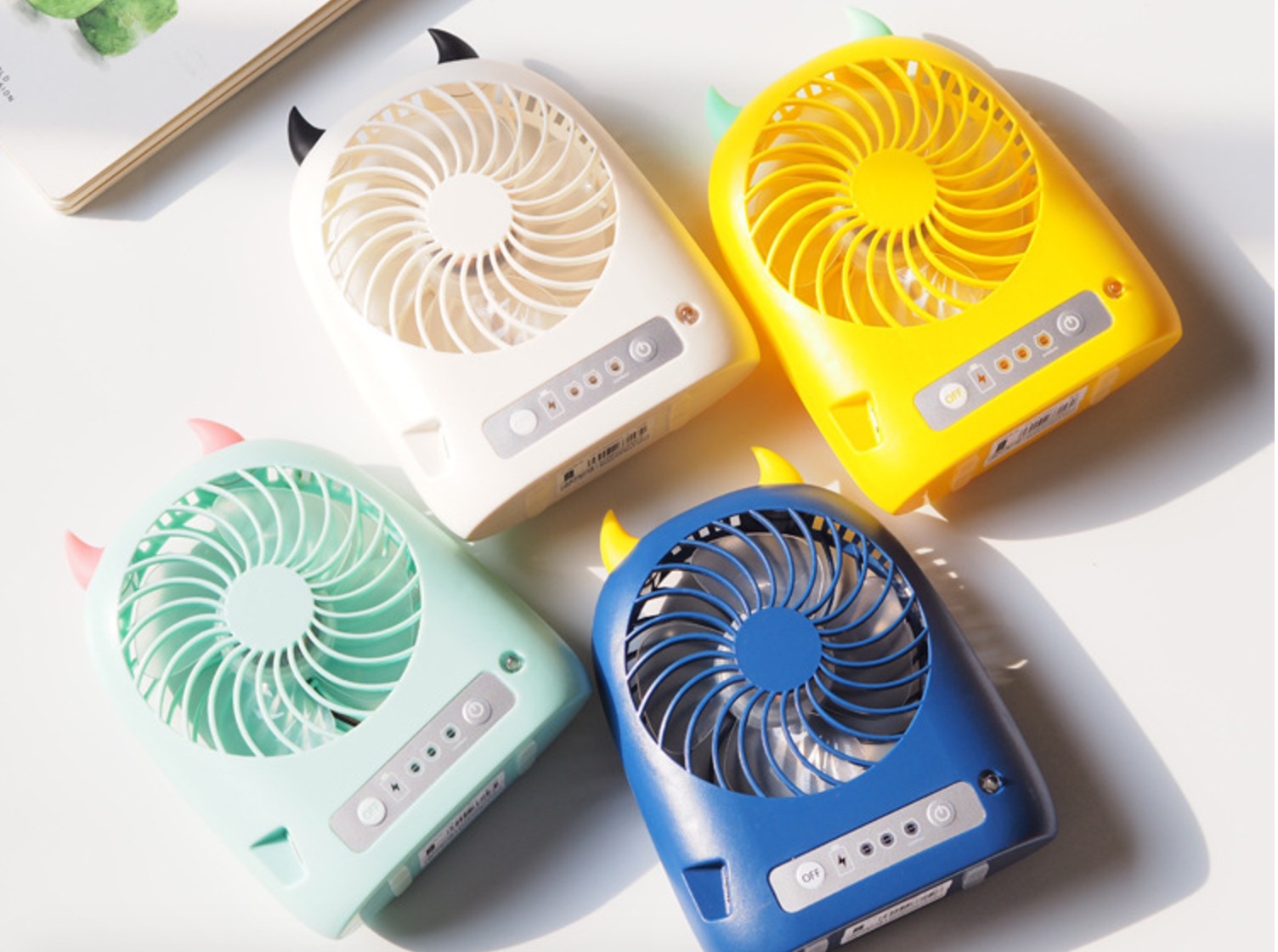 小怪兽充电迷你手持风扇18650电池