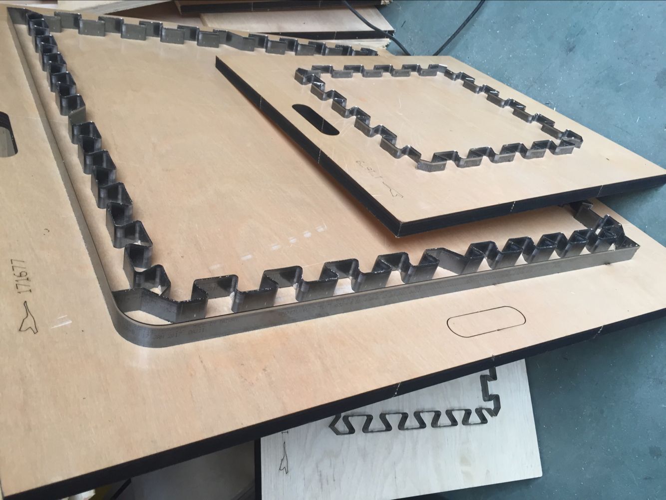 激光刀模 供应eva皮革硅胶垫片刀模 海绵珍珠棉纸箱圆压圆刀模