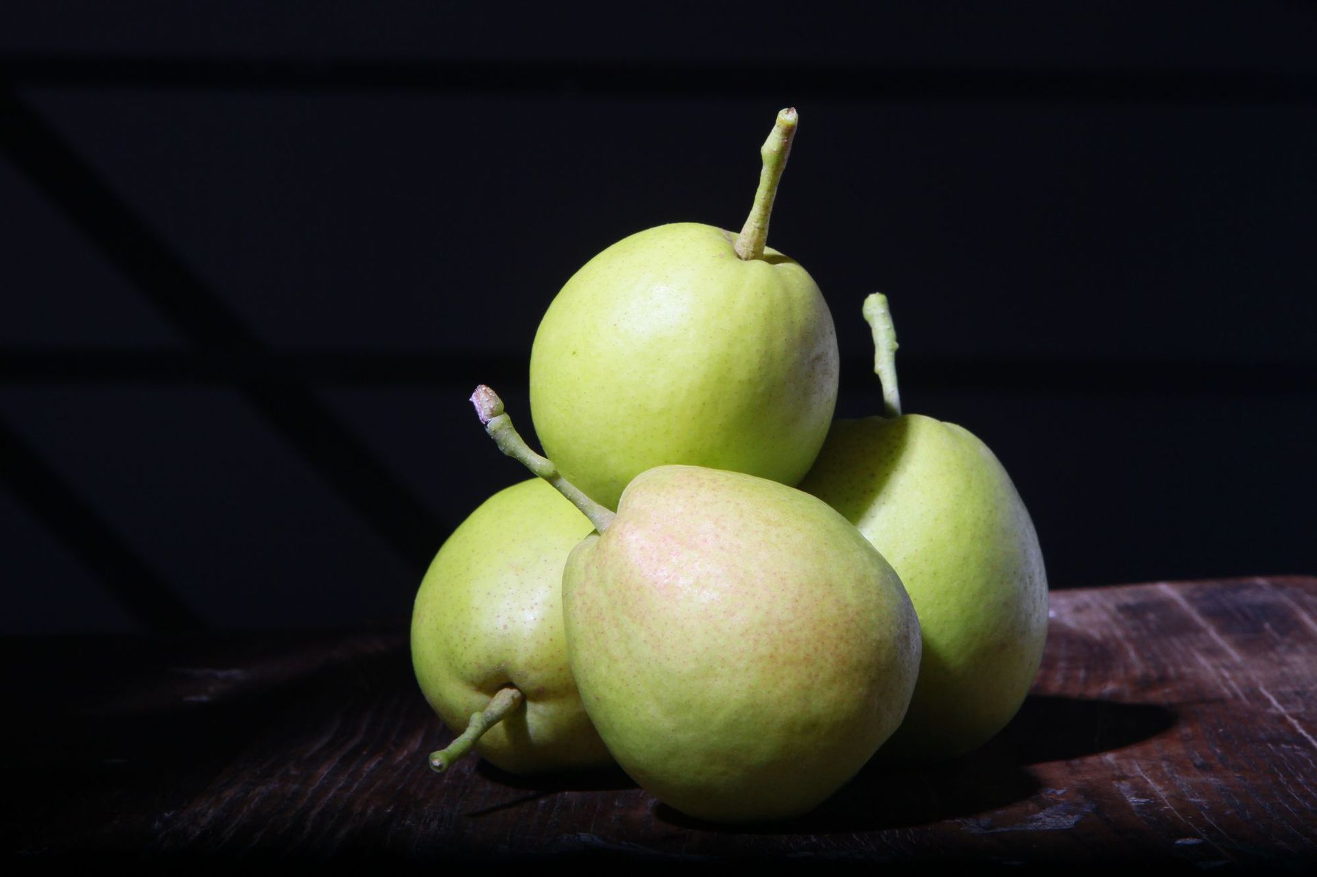 新疆枣玉缘兵哥沙漠枣正宗库尔勒香梨原产地满5斤包邮全母梨