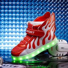 新品童鞋高帮火焰翅膀发光灯鞋潮流七彩LED闪光灯魔术贴USB充电鞋