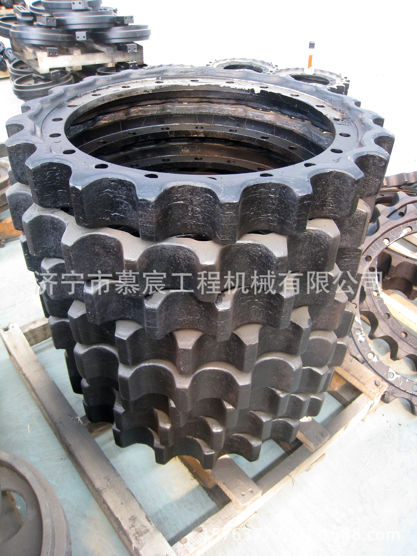 pc300-7驅(qū)動輪