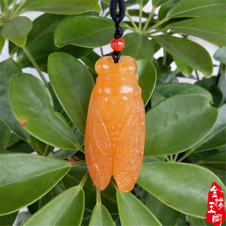 供应 手工精雕 黄龙玉 柿子黄 知了吊坠 一鸣惊人 金蝉挂件