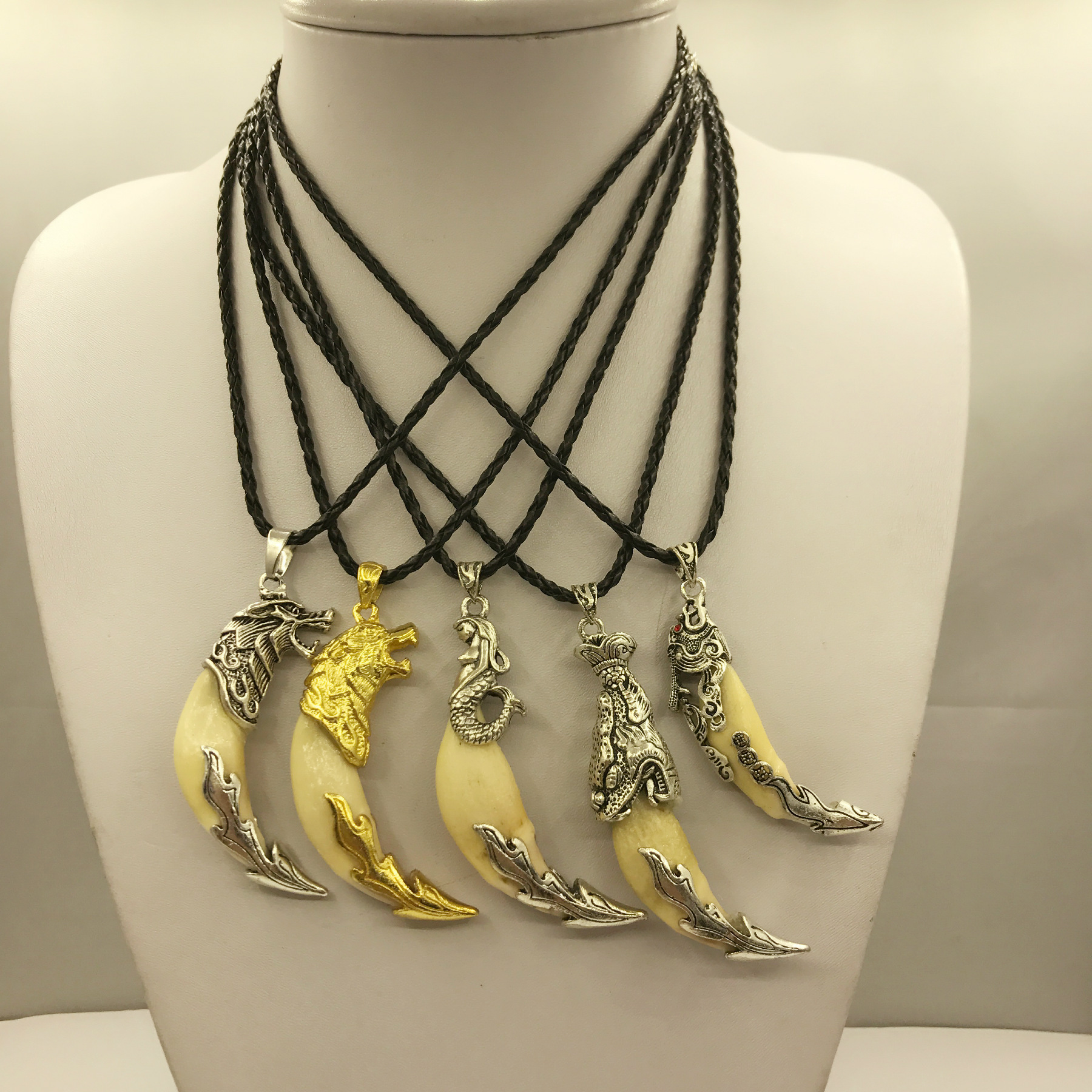 天然大号狼牙男士项链吊坠骨质真狼牙饰品情侣饰品对牙款