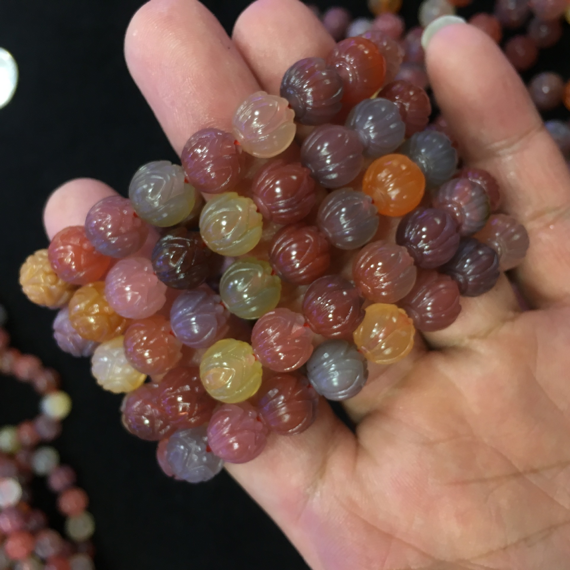 天然盐源玛瑙七彩玉莲花珠手链手串糖果色色彩艳丽玉质温润精雕