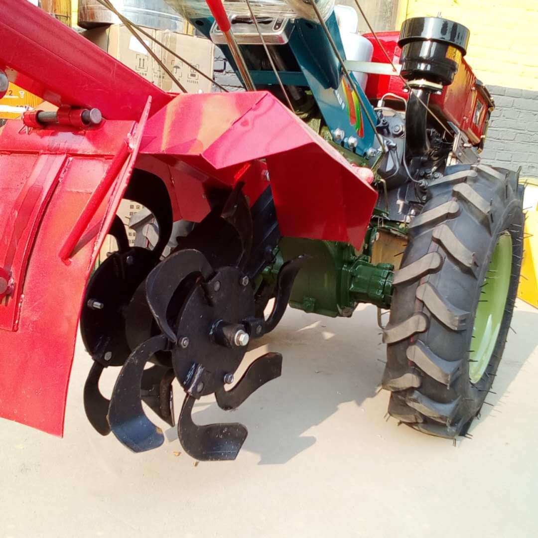 手扶拖拉机带的开沟机20马力农用拖拉机