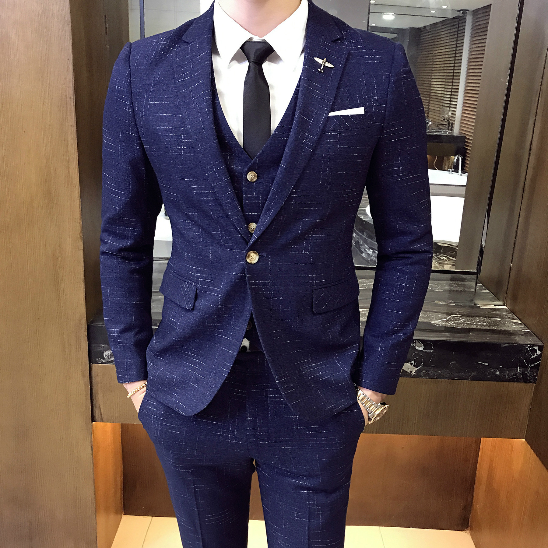 新款西服套装男士韩版修身条纹弹力小西装男三件套新郎结婚礼服潮