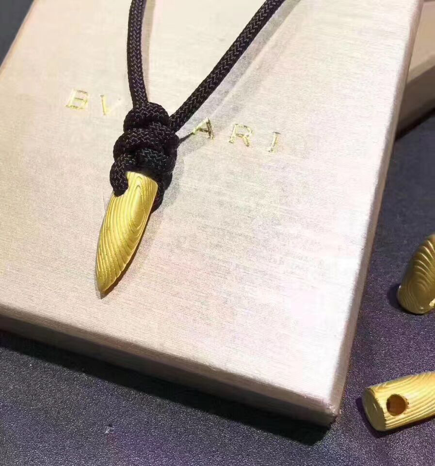 批发电影战狼2项链 战狼二复古子弹头吊坠 可定制纯银子弹头