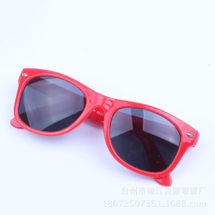 Kids Sunglasses New Beige Nail Fashion Men and Women Children's Sunglasses in Stock Wholesale Children's Plastic Sunglasses Glasses