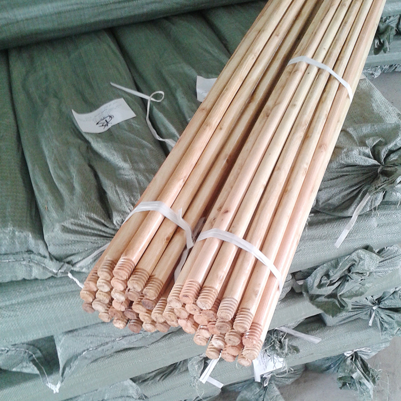 厂家热销 新款清漆桉木拖把杆 精致光滑木质拖把杆