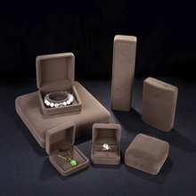 精品絨布首飾盒鐵質禮品盒珠寶盒飾品盒批量加LOGO