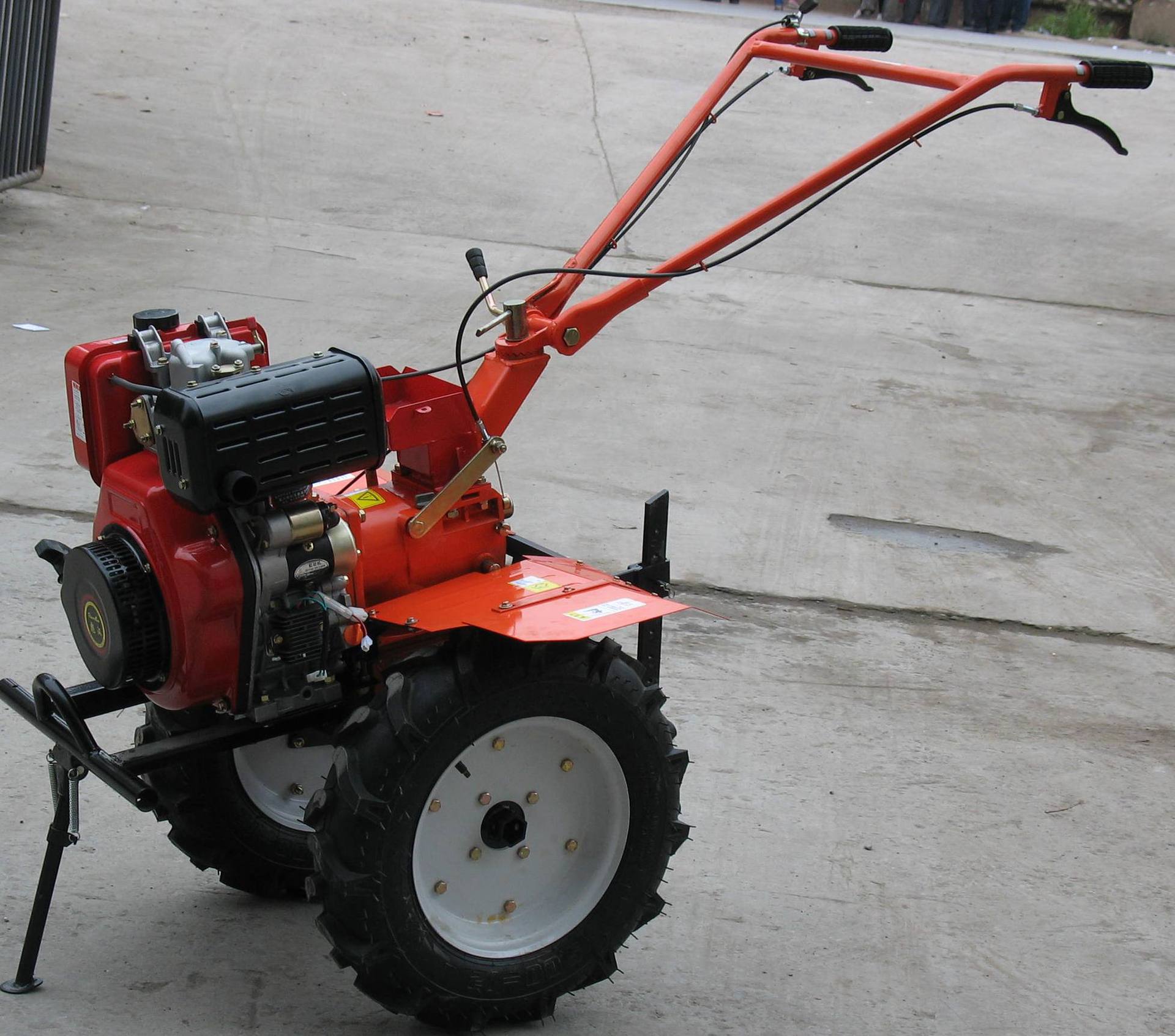 直销192柴油微耕机彪汉192f柴油微耕机13马力柴油微耕机价格