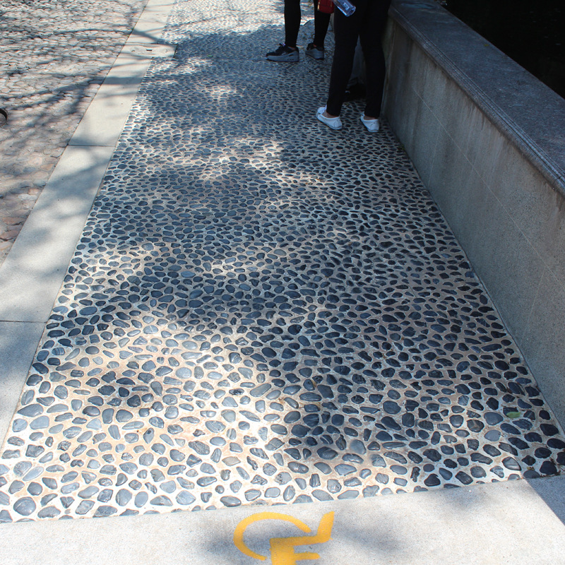 广州佛山平价南京雨花石公园 | 广场铺路黑色雨花石效果图片
