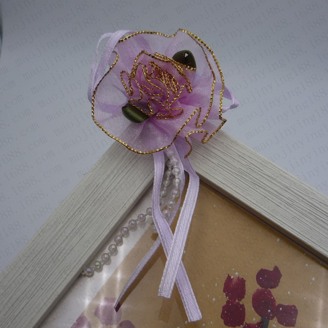 现货飘带康乃馨手工小花童装胸花带珠子金边纱带褶皱丝带装饰花