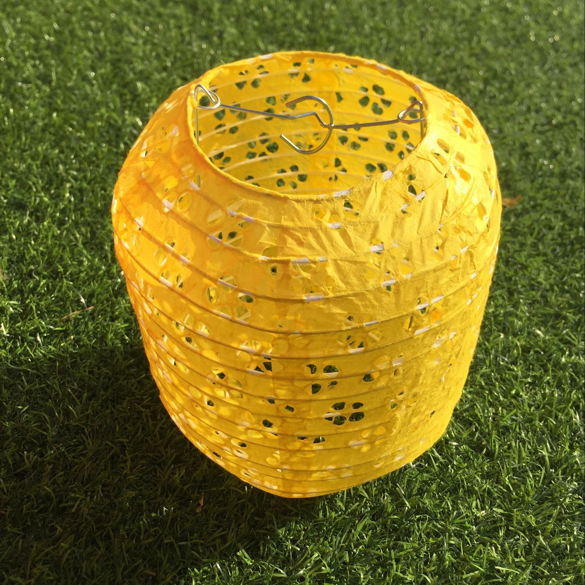 圆柱冬瓜型镂空纸灯笼儿童舞蹈手提发光灯笼汉服拍摄道具古风花灯