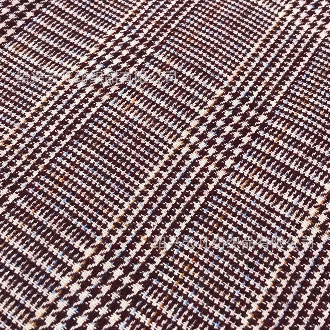 新款花呢 半精纺千鸟格 经典格子呢 薄款毛呢面料