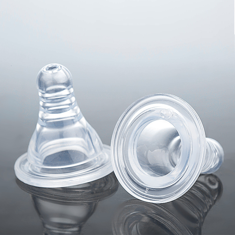 【伸展性】当宝宝吮吸时,奶头可以伸展至5mm长,切合宝宝的哺乳窝