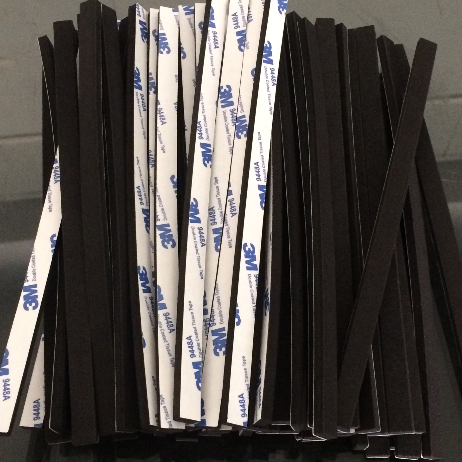 供应现货eva泡棉条海绵条密封胶条eva泡棉档条可定制