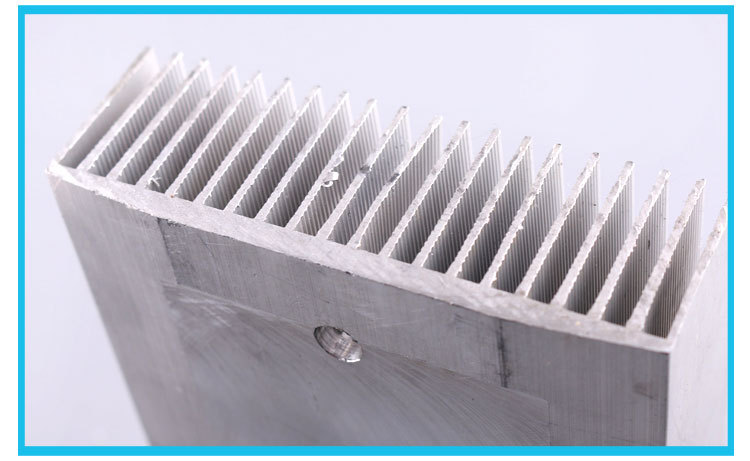 大量批发供应 散热片 15升车载冰箱散热片