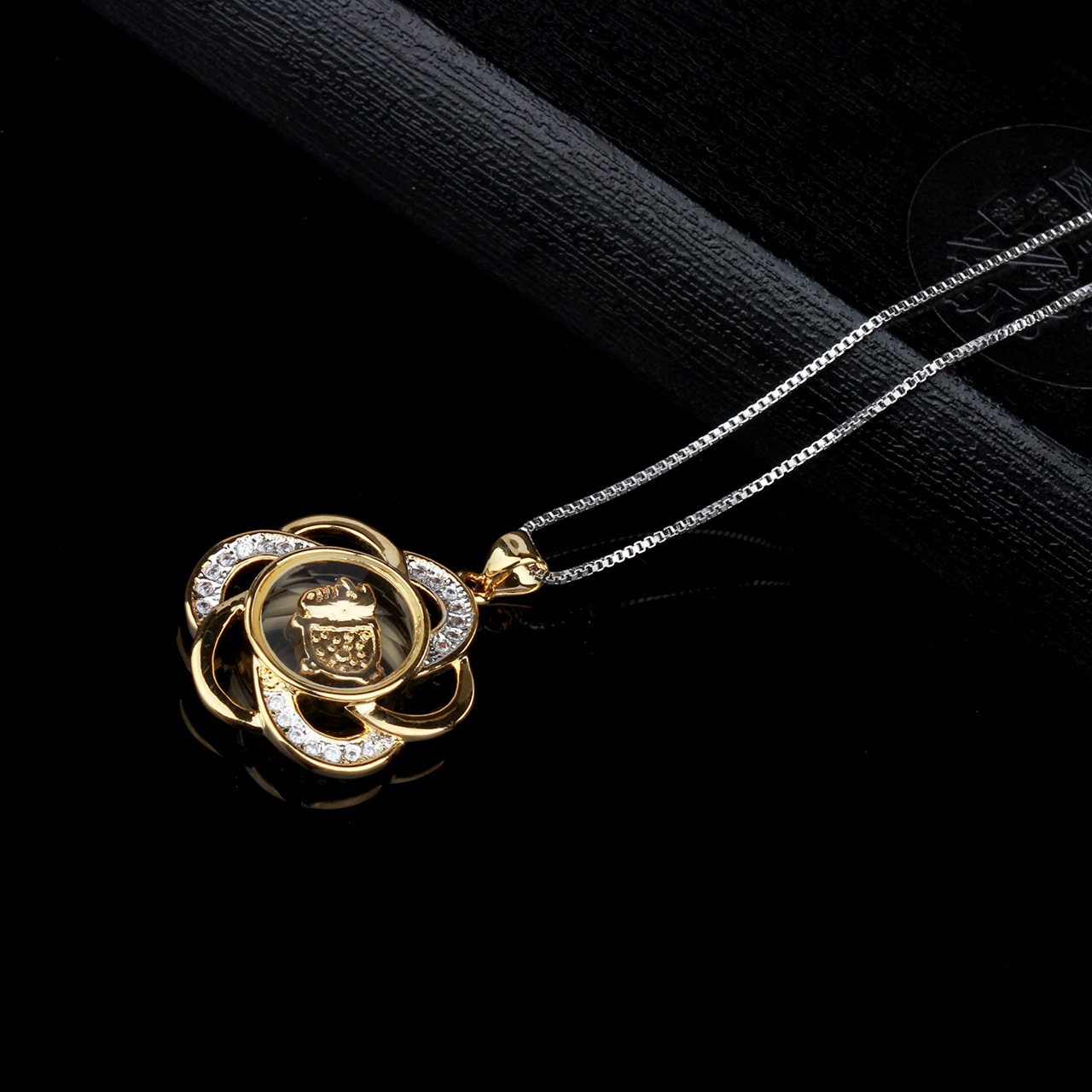 香港澳门旅游 十二生肖时来运转项链 镀黄白金玫瑰金锁骨链 批发