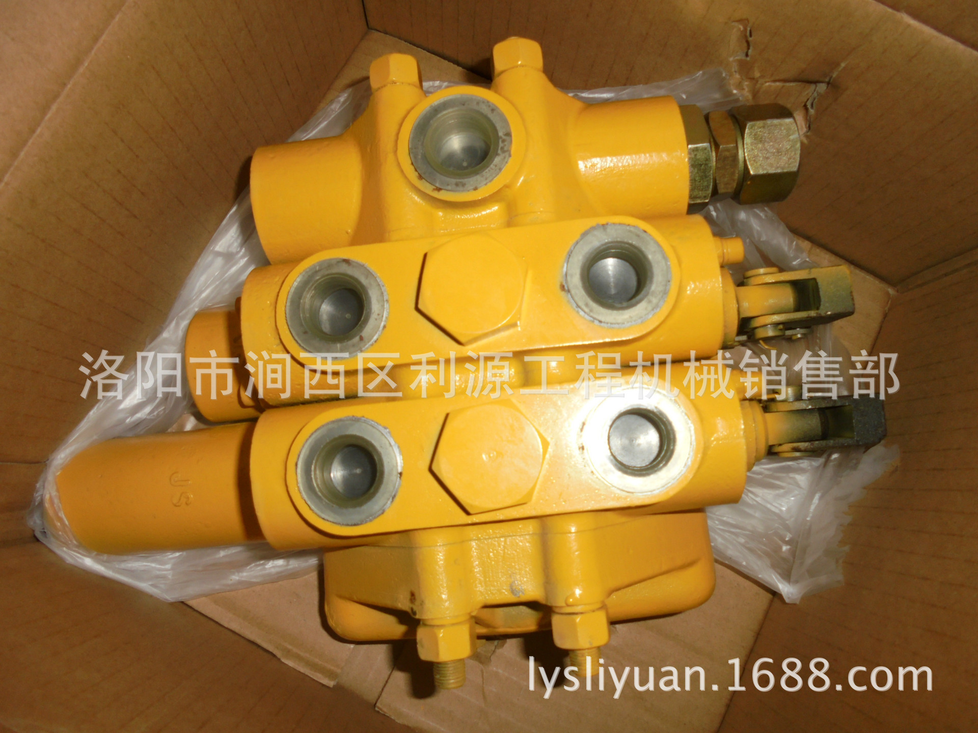 东方红履带推土机配件902/1002/t100齿轮变速箱后桥分配器-阿里巴巴