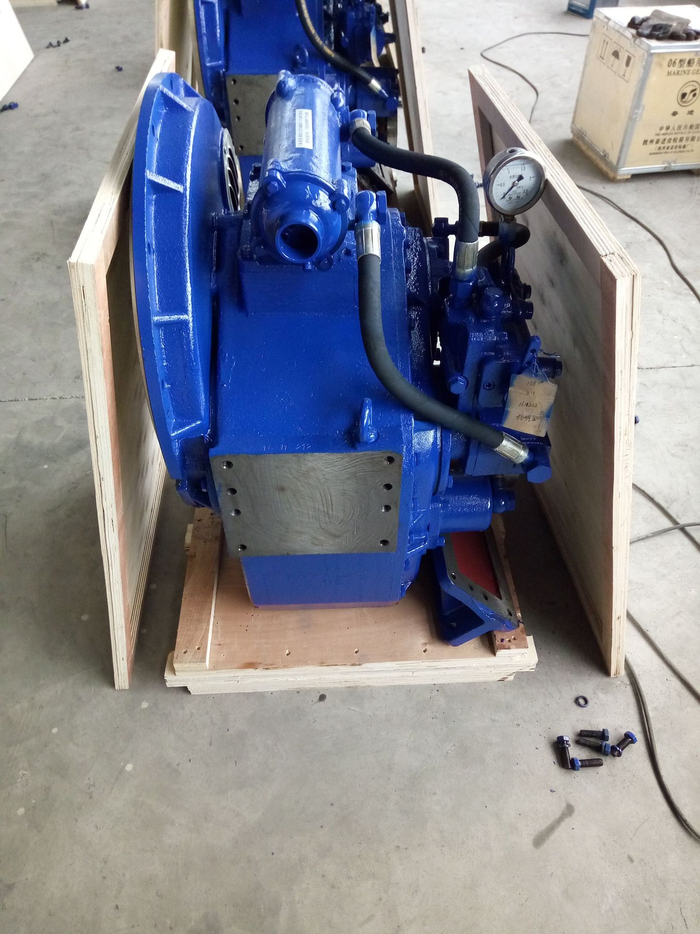 供应远洋运输船配套杭州前进hc138齿轮箱