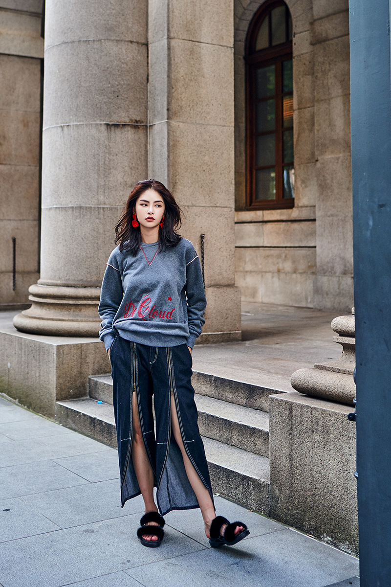 包邮8059早春新款设计师潮牌腔调女装特色九分裤重磅长拉链牛仔屈膝裤