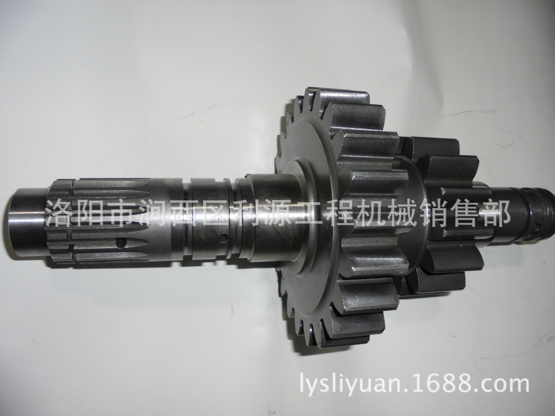 东方红拖拉机配件lx1804动力输出主动轴
