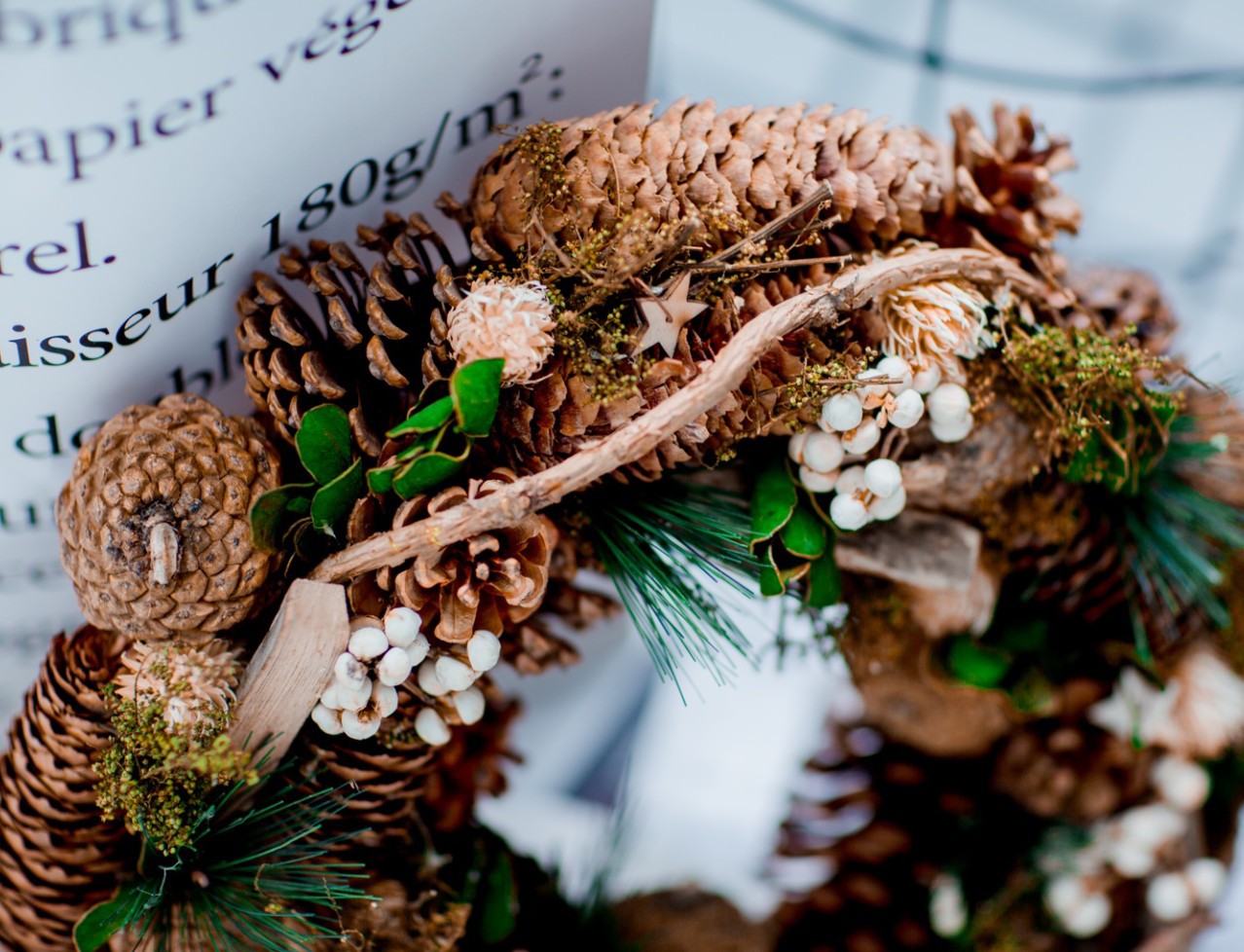 圣诞装饰品挂件客厅墙饰挂饰壁饰摆设创意干树枝天然造型松果花环