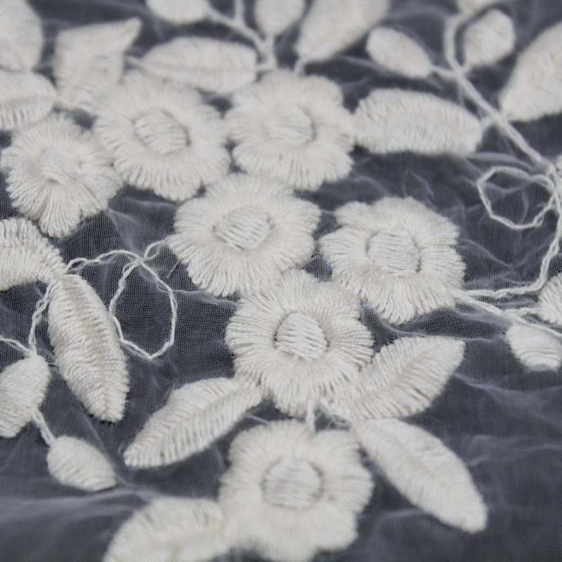 满幅棉线刺绣花边 水溶花边面料 婚纱礼服绣花 女装全棉绣花面料