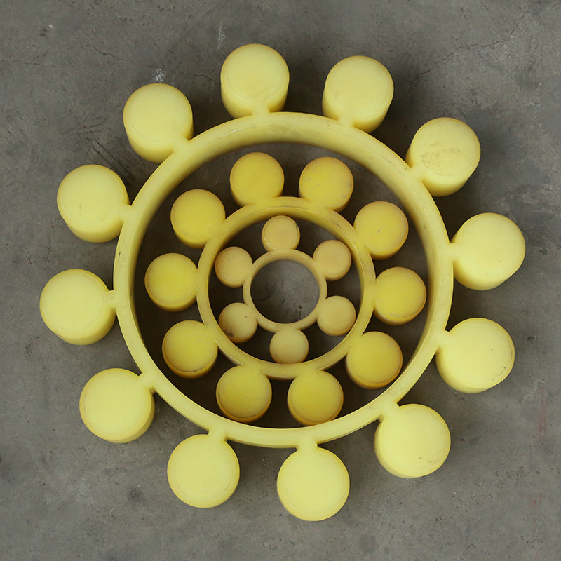 批发热卖聚氨酯梅花垫 低价销售聚氨酯梅花垫 减震绝缘性能好