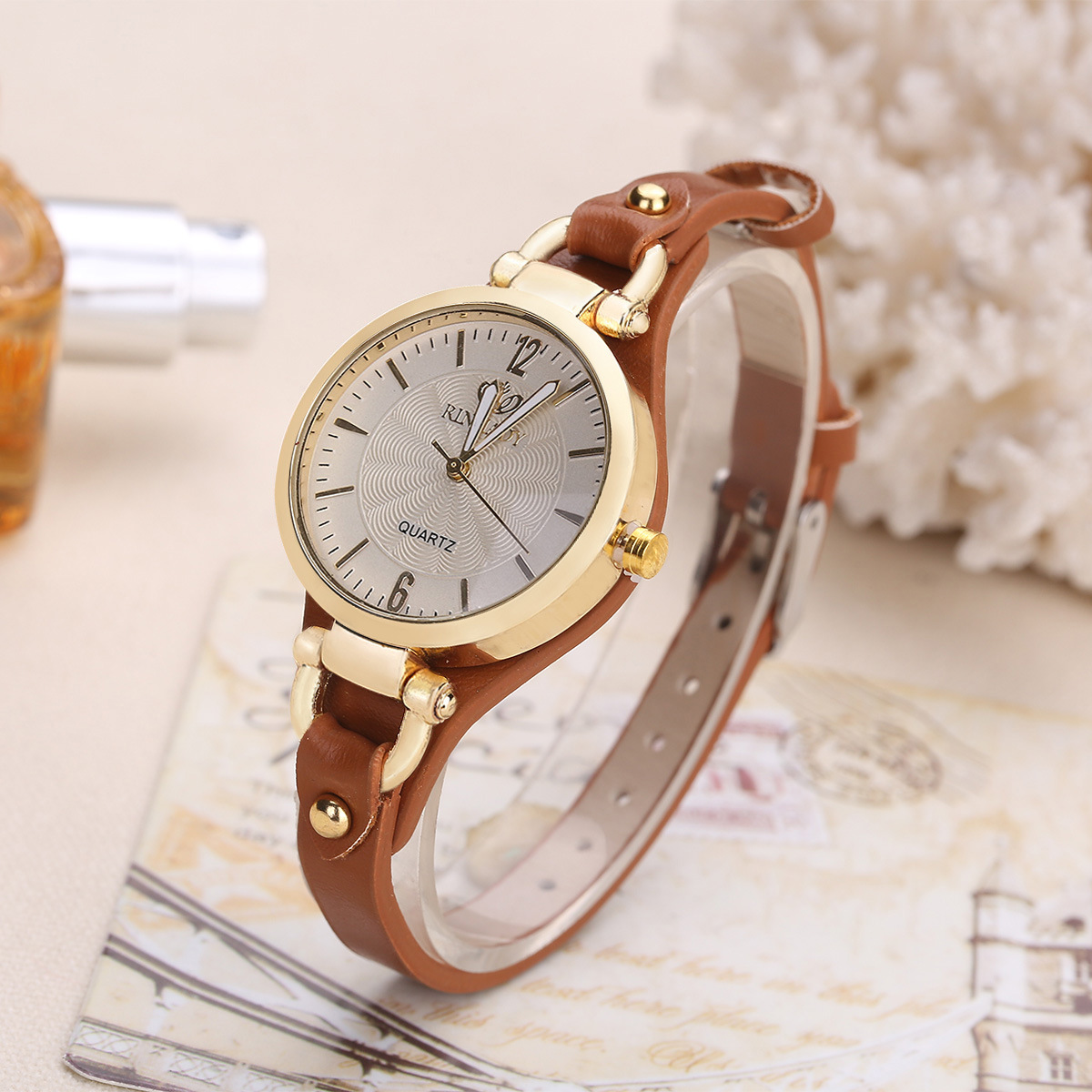 Foreign Trade Hot Selling Punk New Rivets Women's Casual Simple Thin Belt PU Leather Quartz Watch Female Wholesale