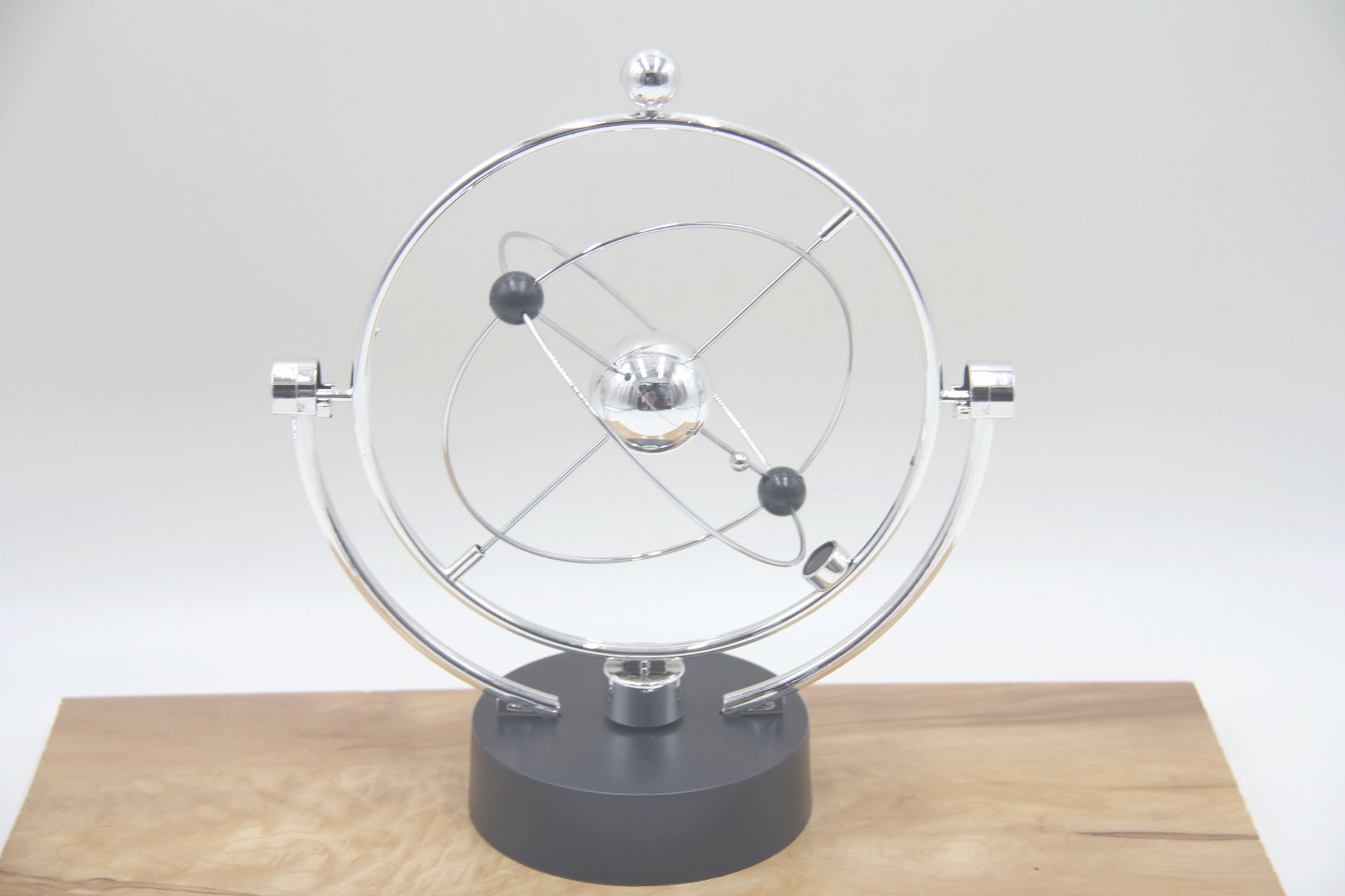 天体永动仪磁性摇摆运动混沌摆永动机摇摆器家居摇摆球装饰工艺品