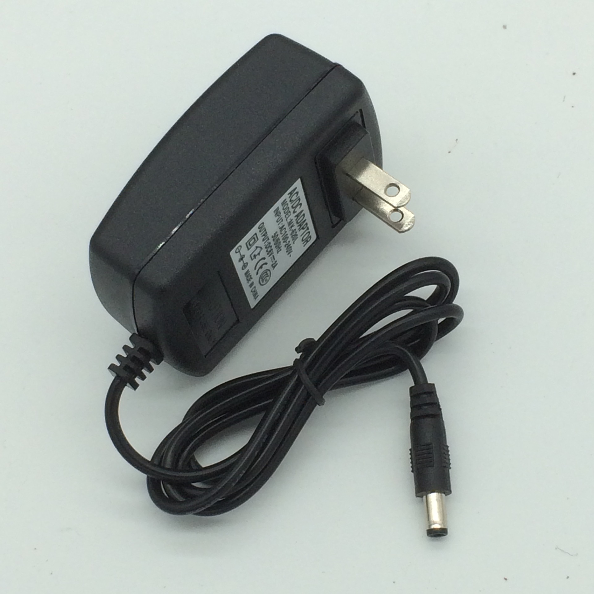 新款dc6v2a开关电源 6v2a电源适配器 6v2000ma 猫 电源 厂家直销