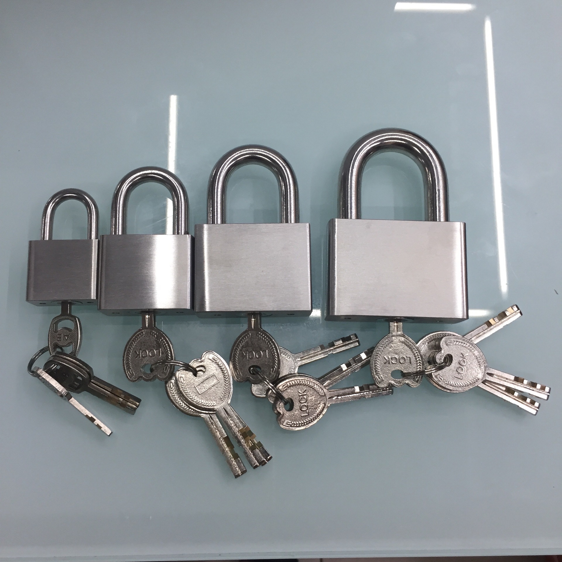 304不锈钢挂锁通开单开国家电网电力表箱锁源头厂家直供