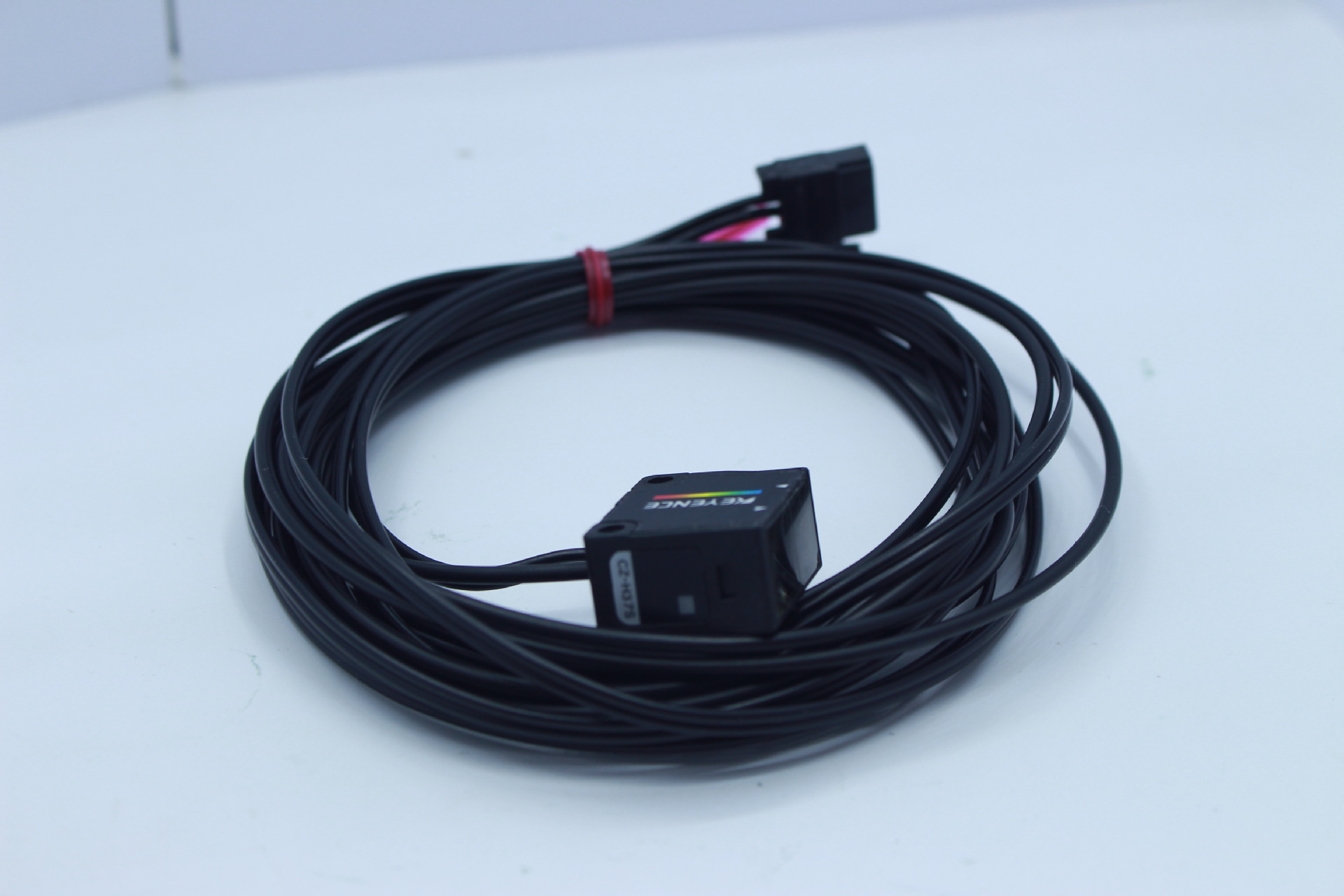 cz-h37s keyence基恩士色彩识别三色原装正品 cz-h37s颜色传感器