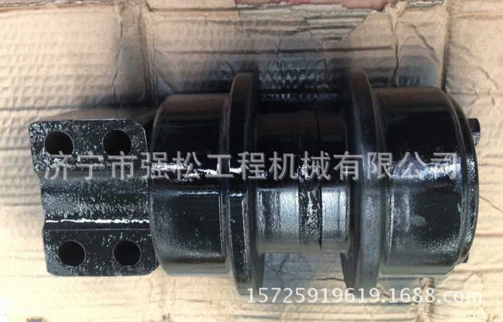 PC300挖掘機(jī)拖輪3