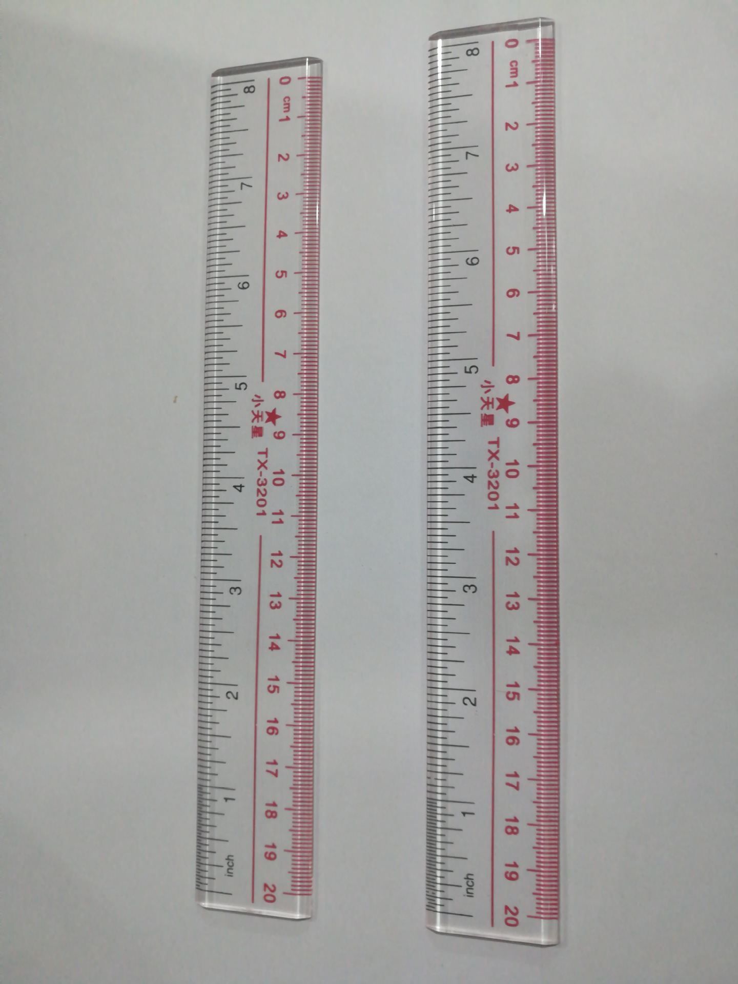 小天星 20cm直尺 20厘米透明塑料胶尺 文具尺 塑料办公直尺