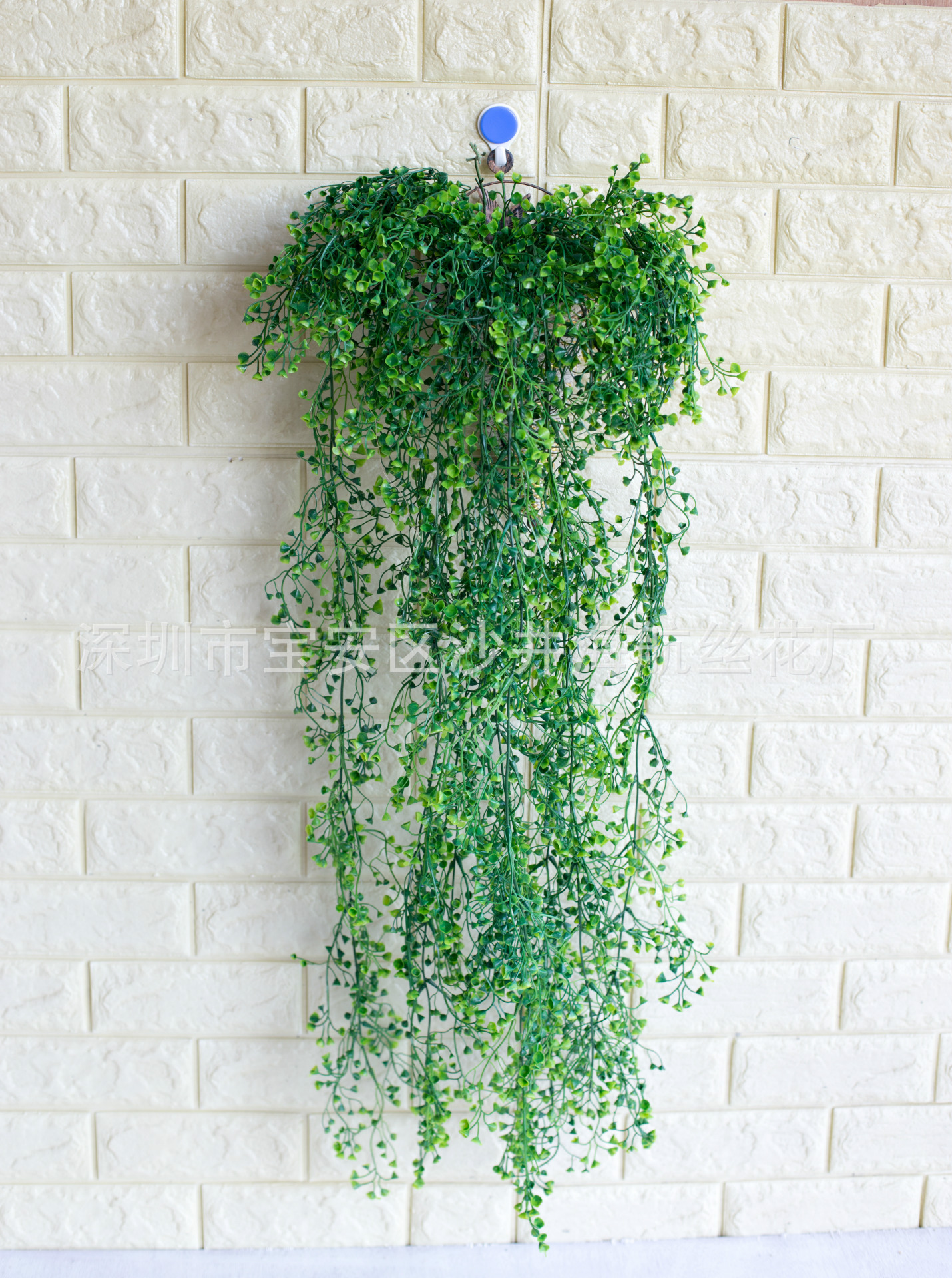 厂家直销 藤条仿真植物壁挂植物墙装饰绿叶塑料假花吊兰常青藤