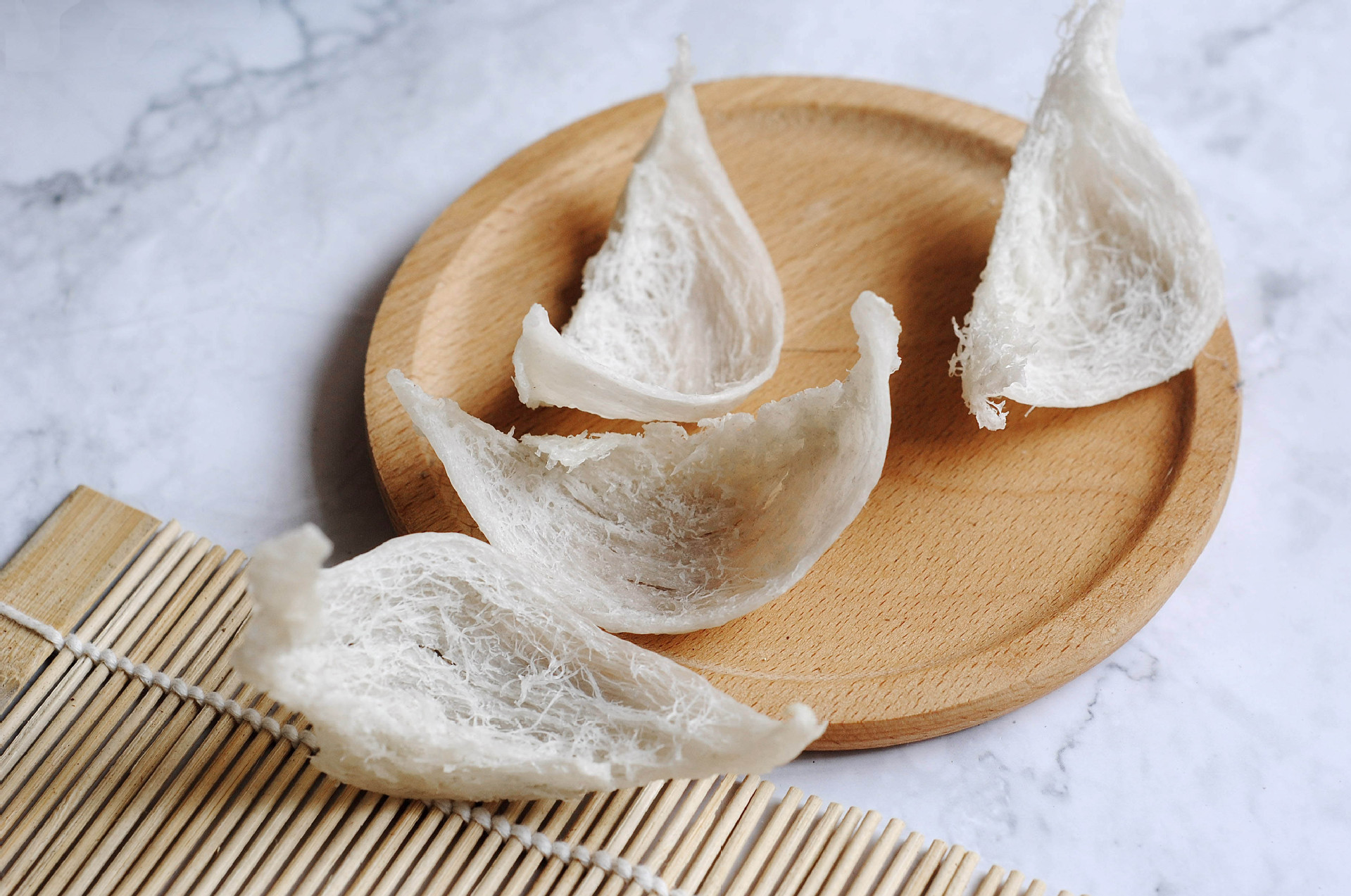 中大盏燕窝_燕窝5a批发 干挑 天然米白色燕盏 中大