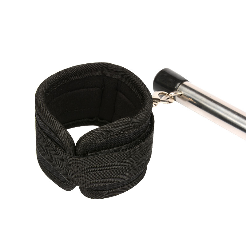 外贸款手脚固定铐不锈钢情趣性玩具情侣酒店用品束缚捆绑带产品