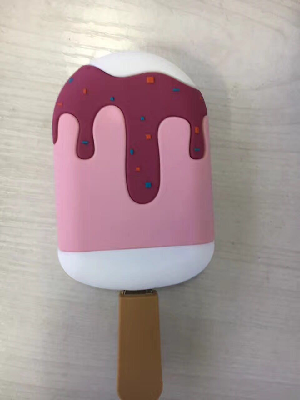 新品冰淇淋雪糕移动电源 创意便携可做礼品充电宝支持代发