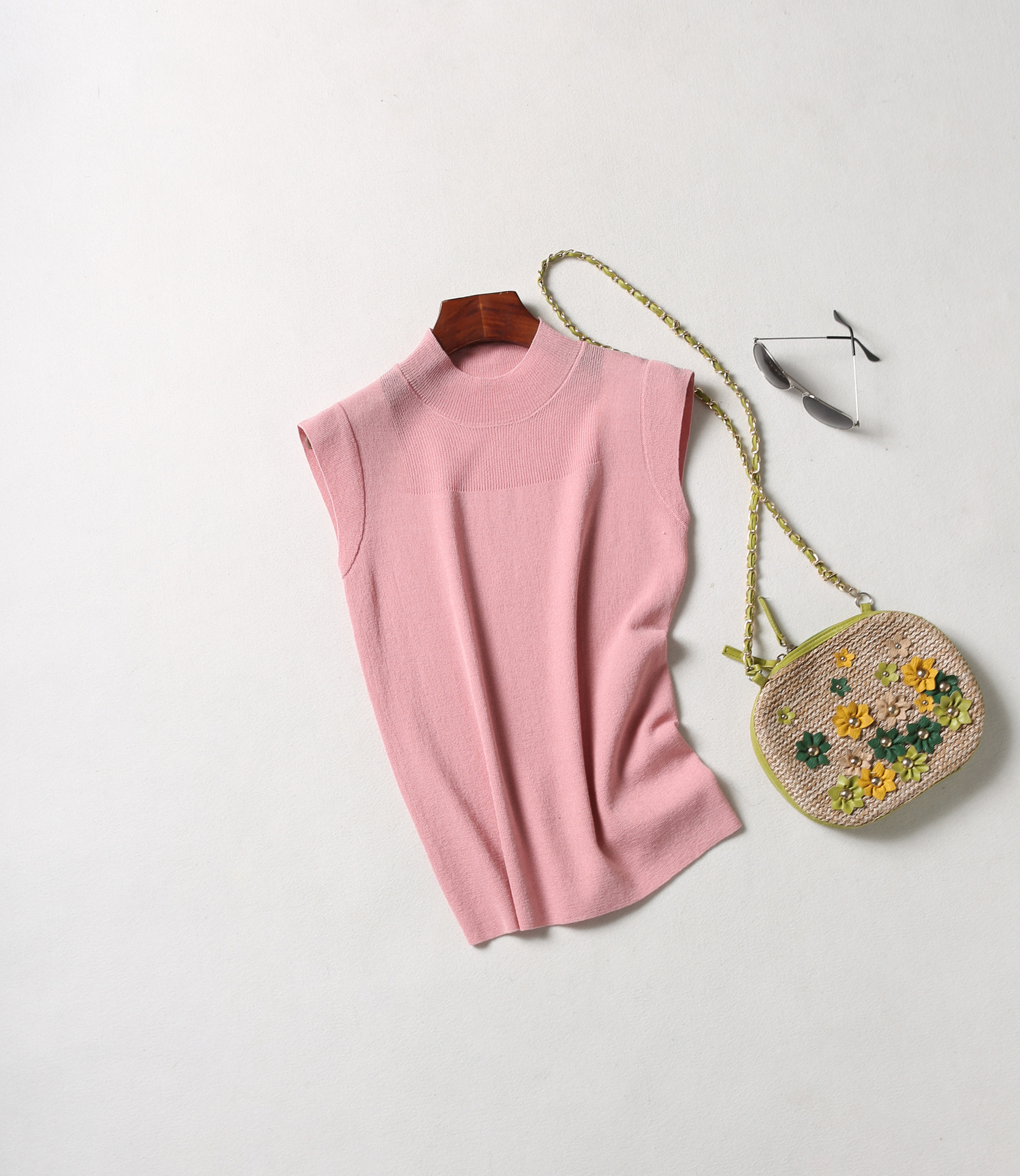 针织背心春秋夏韩版镂空透气冰麻针织衫短款无袖针织t恤女