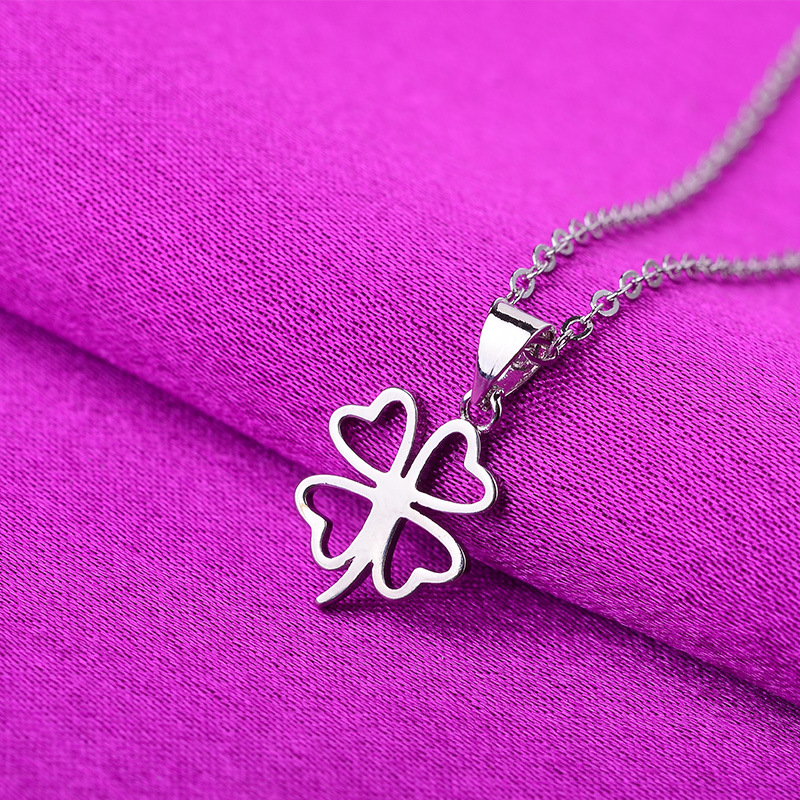 热销镀银项链女锁骨四叶草镂空吊坠日韩简约首饰品送女友礼物