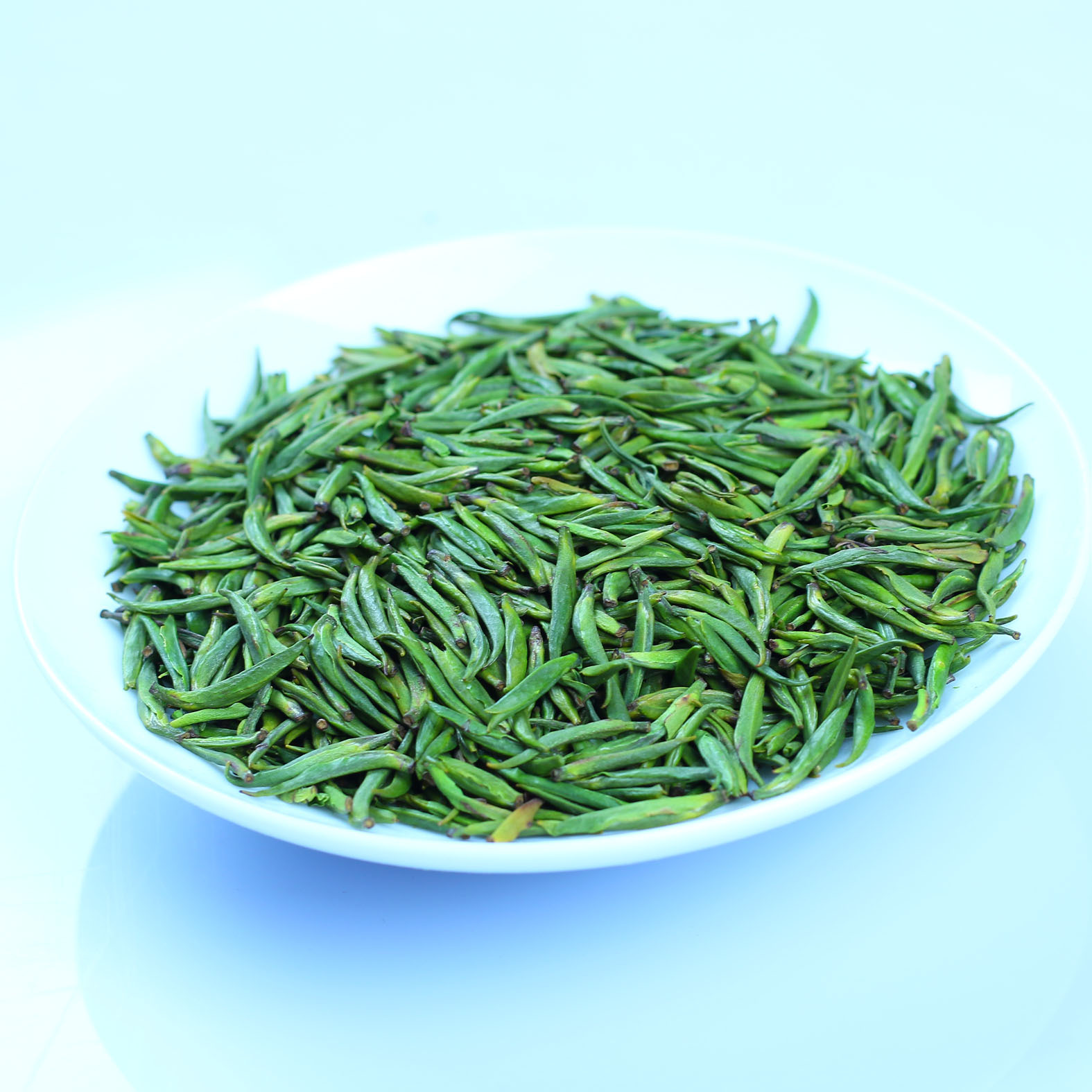 今年新峨眉山云雾绿茶单芽手工精选早春嫩芽雀舌御品竹芽散装称重